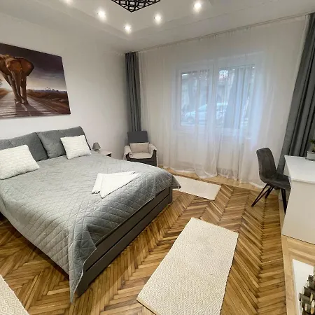 Apartment Season One Szeged
