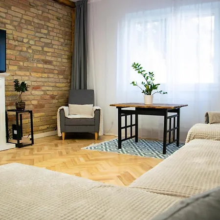 Season One Apartament *