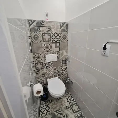 Apartment Season One Szeged