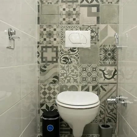 Season One Apartment *